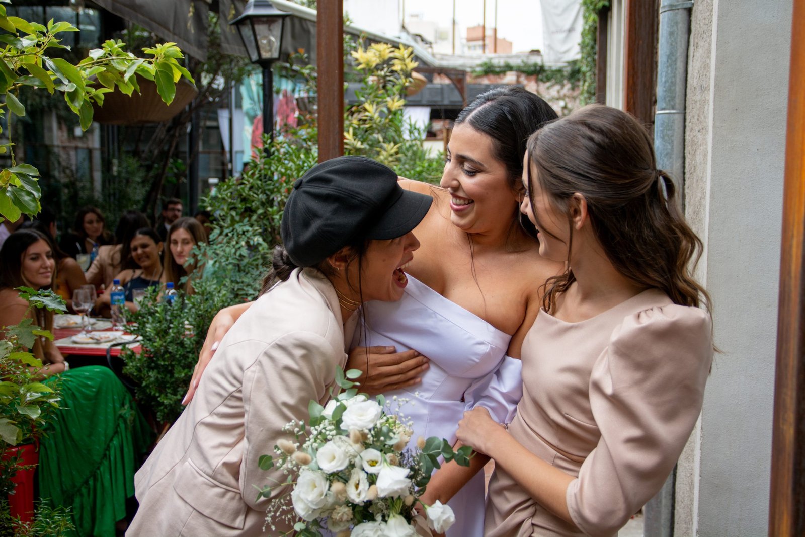 Asesoría personalizada para novias e invitadas en eventos especiales