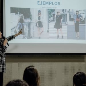 Talleres y charlas personalizadas